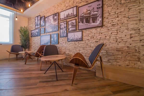 不同色彩搭配下的簡約辦公室設(shè)計(jì)