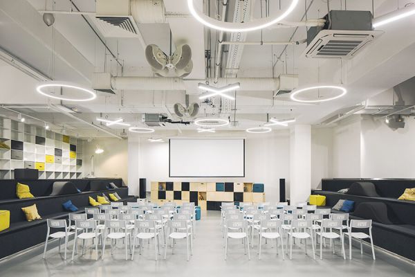 一個好的辦公室設(shè)計風(fēng)格是很重要的