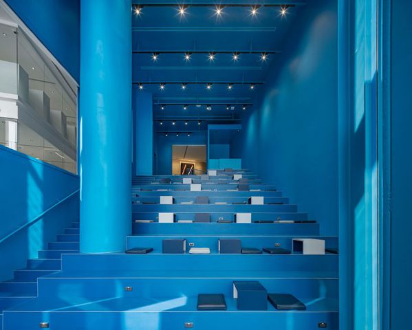 辦公室裝修設(shè)計(jì)打造的24小時(shí)共享辦公空間